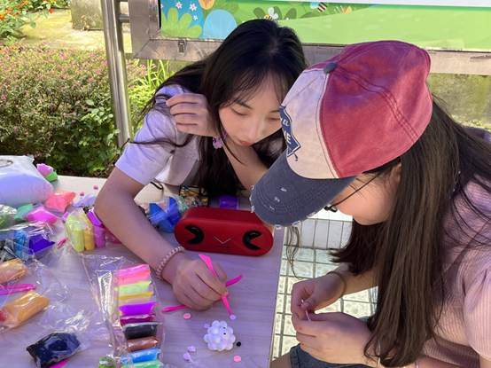 3F56C3BABEF24011B01710914D905866